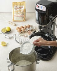 SPAR robot SP-800A 8L černý